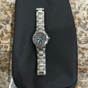 Victorinox Swiss army watch